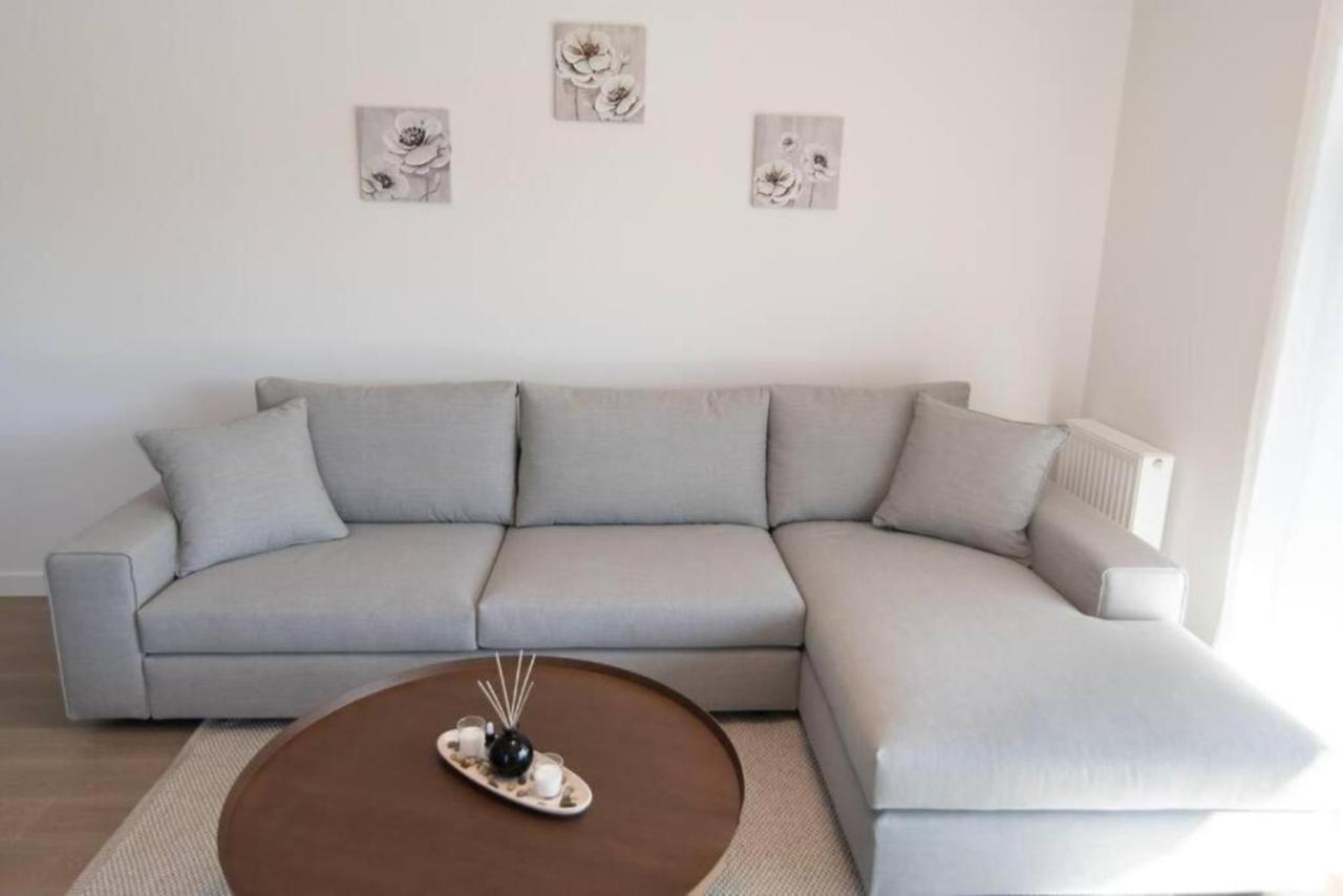 Bright Apartment In The New Building Athen Exterior foto